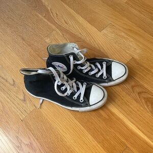 Converse high tops black size 6.5